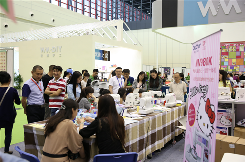 圖為往屆展會現(xiàn)場 圖為往屆展會現(xiàn)場