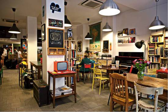 出國(guó)旅行 除了酒店還能睡在哪兒？