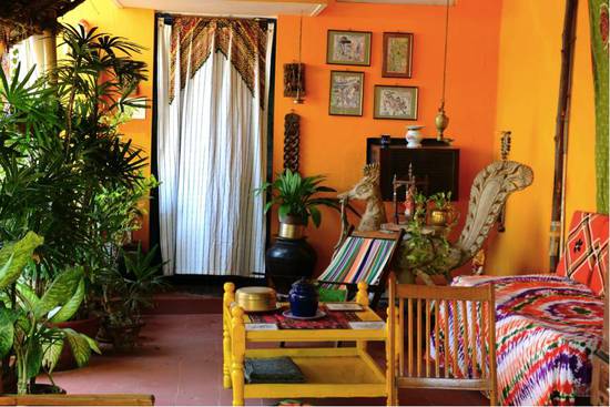 出國(guó)旅行 除了酒店還能睡在哪兒？