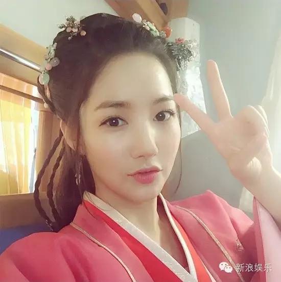 允兒招架不住古裝？韓國(guó)女星古裝LOOK一覽 誰(shuí)贏了？