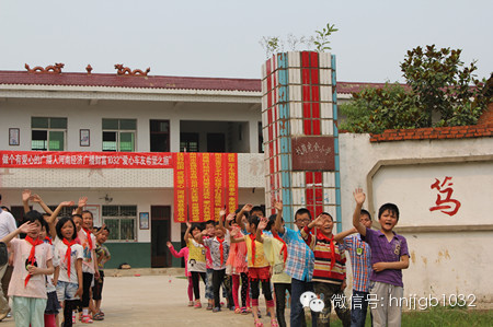 短暫的相聚后，我們要離開了。