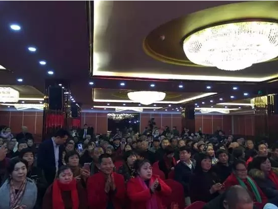 來自全國(guó)各地的戲迷朋友