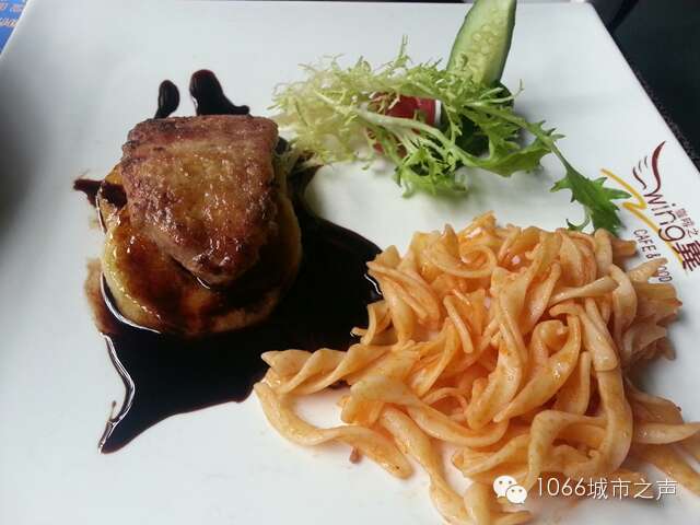 后切牛扒！某編輯和主播吃的贊不絕口，好吃！