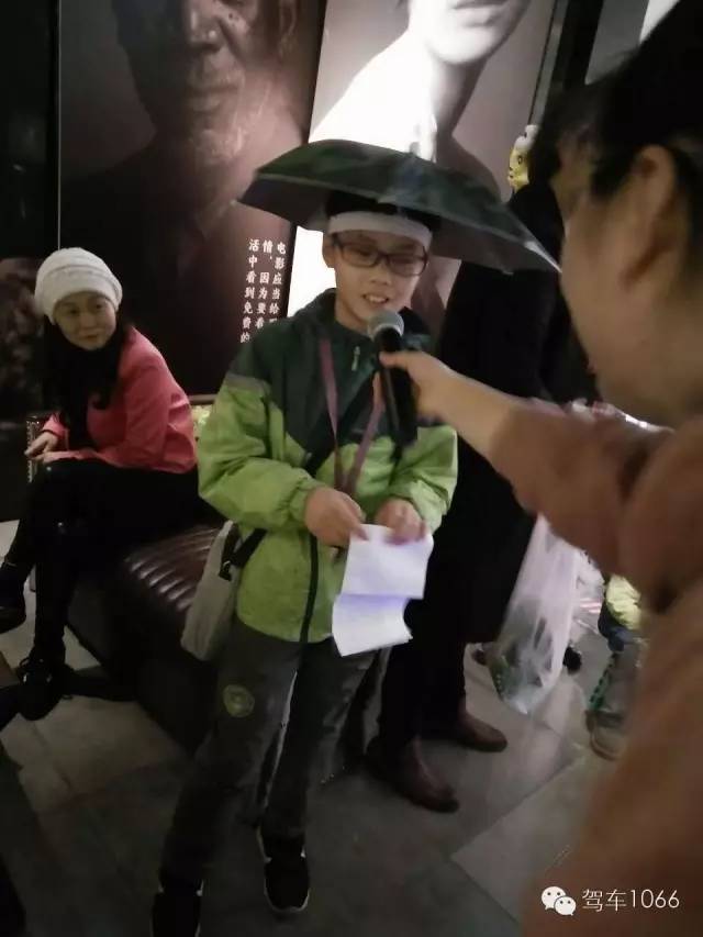 主動(dòng)找到主持人，要打廣告！這商業(yè)頭腦~贊