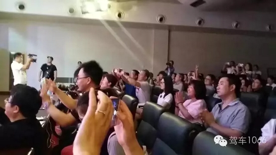 手機(jī)、相機(jī)各種拍拍拍