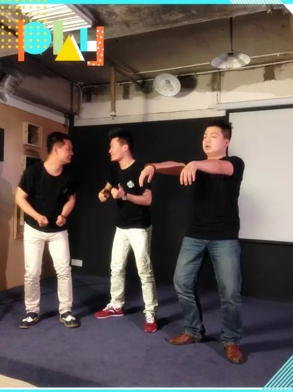 能看出這個(gè)場(chǎng)景主題是衛(wèi)生紙嗎？我讀書(shū)少，你別騙我……