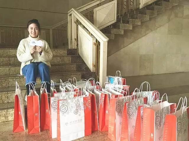 每一位到現(xiàn)場的小伙伴都獲得了我們精心準(zhǔn)備的小禮品哦！