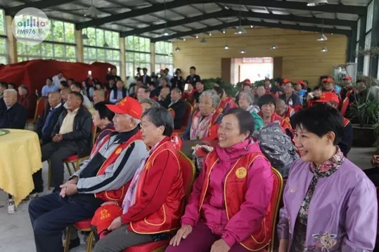 臺上展風采，臺下笑開懷