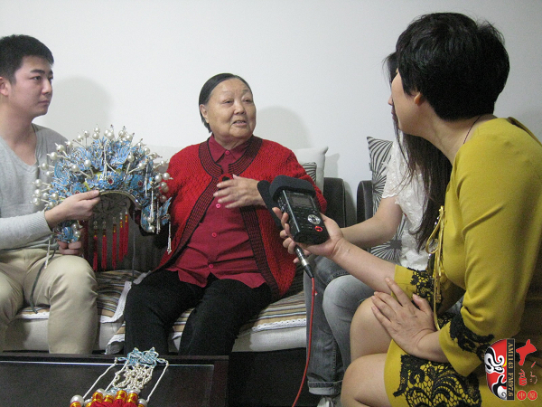 馬金鳳回顧恩師梅蘭芳對(duì)自己在藝術(shù)上的指導(dǎo)和幫助 馬金鳳回顧恩師梅蘭芳對(duì)自己在藝術(shù)上的指導(dǎo)和幫助