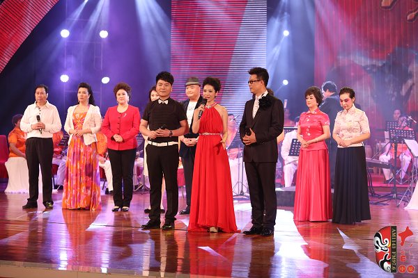 主持人：河南電臺(tái)戲曲廣播“當(dāng)家小生”月陽(yáng)、河南電視臺(tái)9頻道徐雪、原中央電視臺(tái)著名節(jié)目主持人白燕升