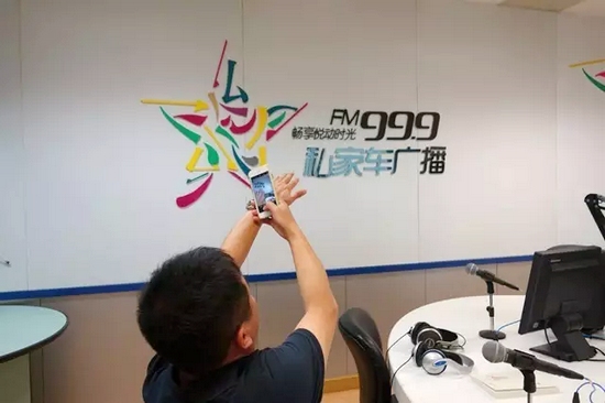 一言不合就撫摸鄭州，那怎么能少了我們私家車999？