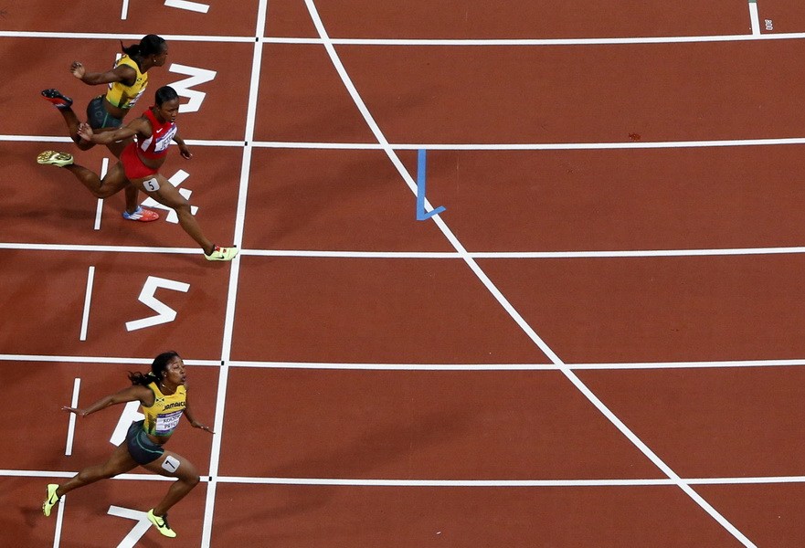 女子百米：牙買(mǎi)加飛人成功衛(wèi)冕