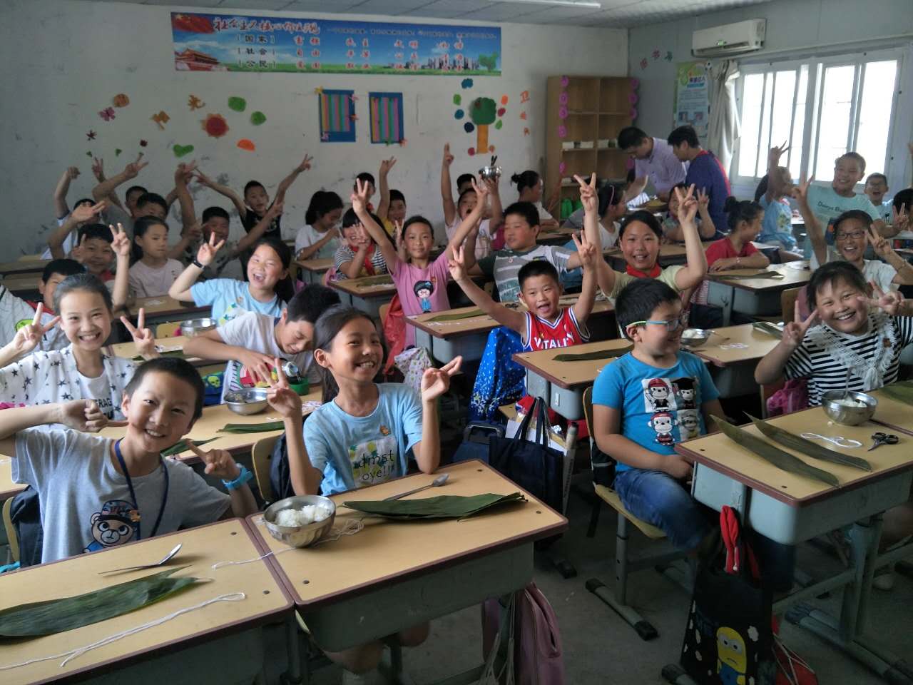 萬事俱備，學(xué)生蓄勢(shì)待包！.