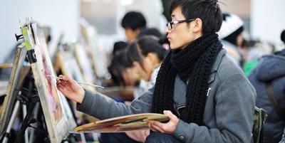 藝術(shù)生的專(zhuān)業(yè)考試競(jìng)爭(zhēng)也十分激烈
