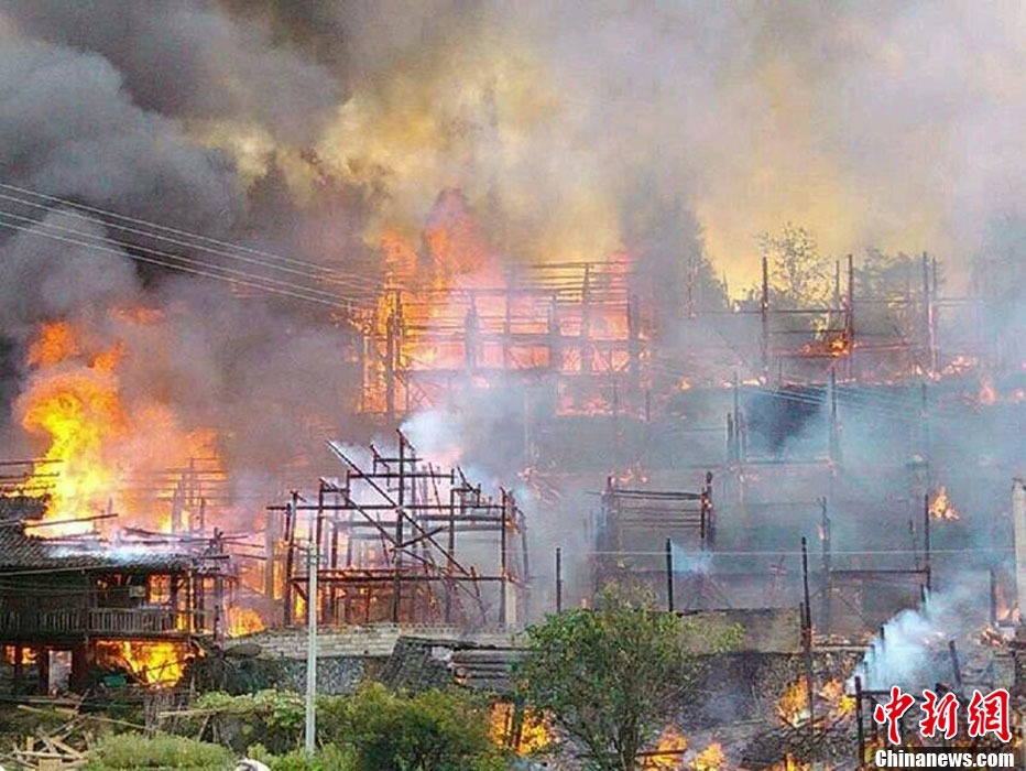 圖為火災現(xiàn)場。沫浠 攝 圖片來源：CFP視覺中國