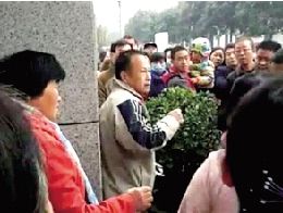 純屬誤會(huì)，人家不是人販子