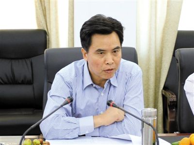 原萍鄉(xiāng)市副市長孫家群。