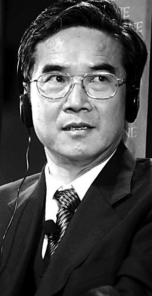 　中國石油化工集團(tuán)公司原總經(jīng)理、中國石油化工股份有限公司原董事長陳同海