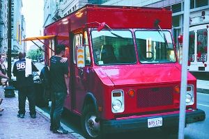 “無二烤肉”營業(yè)現(xiàn)場。