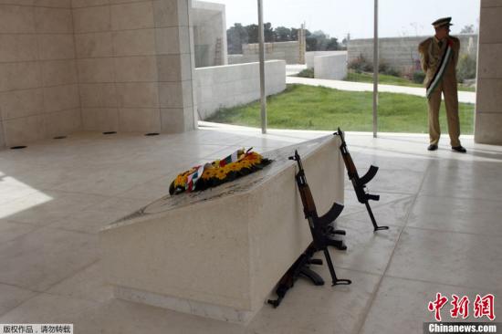 當地時間11月11日，約旦河西岸城市拉姆安拉，巴勒斯坦舉行儀式紀念阿拉法特逝世8周年。