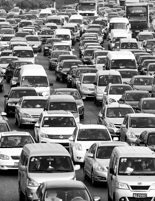 新規(guī)出臺(tái)，讓車主有了用車保障。