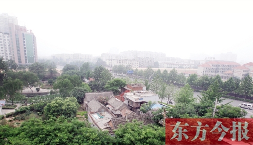 紫荊山路與書(shū)院街交叉口，書(shū)院街112號(hào)。