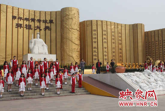 彩排現(xiàn)場(chǎng)。