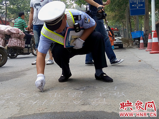 對聯(lián)系不上的車主留下交巡警電話