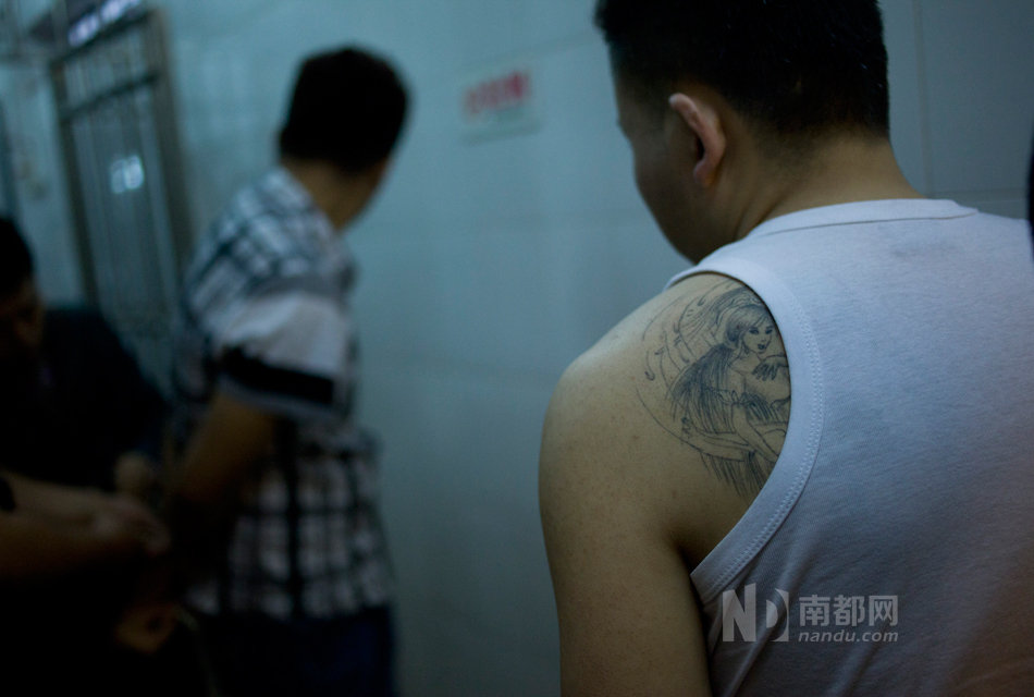 20名小伙"組團(tuán)"騙全國女子 20名小伙"組團(tuán)"騙全國女子