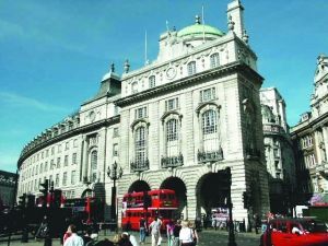 倫敦，沒有最低只有更低