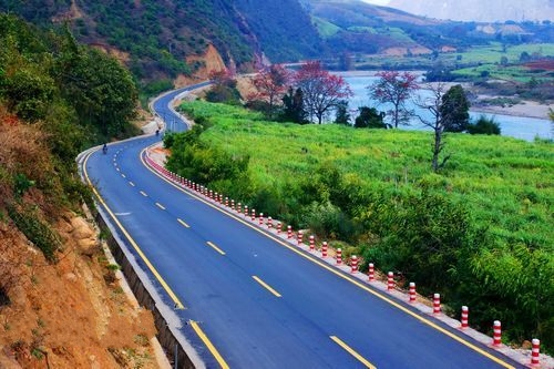中泰共推昆曼公路黃金旅游線 自駕游泰國(guó)漸成氣候