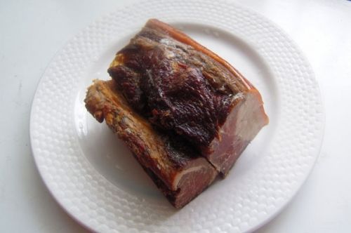 出國(guó)旅游海關(guān)檢查有講究 啥能帶啥不能帶？