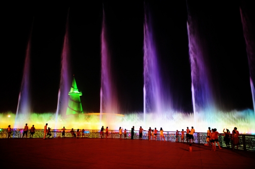 2014鄭州綠博園第二屆綠博之夜即將開幕 2014鄭州綠博園第二屆綠博之夜即將開幕