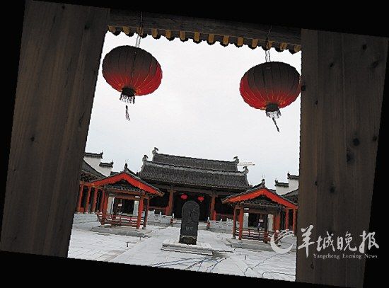 歙縣徽州府衙正堂，還原徽州古城舊貌的標(biāo)志 李健 攝