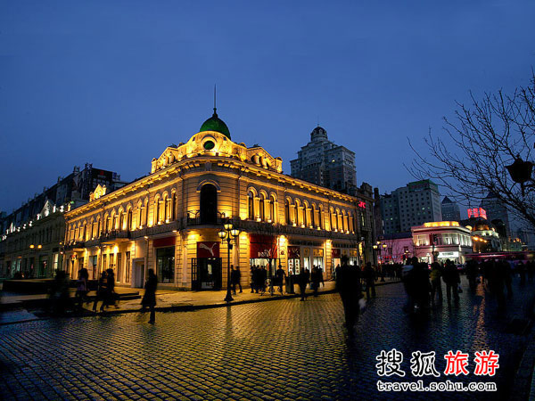 遠(yuǎn)離火爐!去“四大冰窖”過(guò)個(gè)清涼夏天