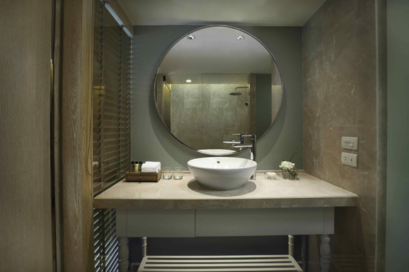 水清沙白覓寧靜 泰國度假新去處