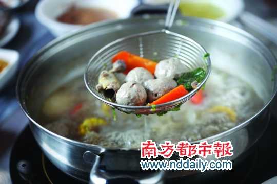 低，是實(shí)惠也是風(fēng)格俗 是喜劇也是味道