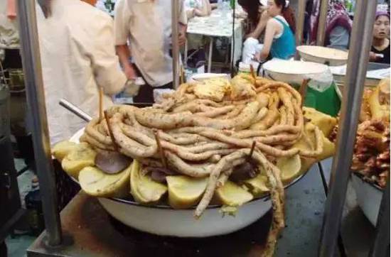 新疆奇葩”黑暗料理“ 你吃過嘛？