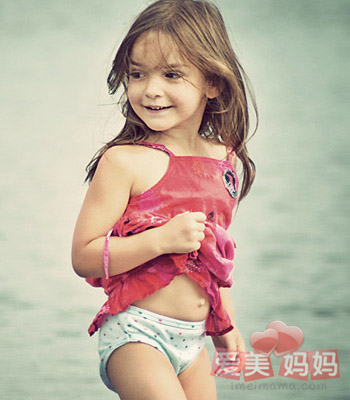  家長過度保護(hù) 孩子的獨立性會變差