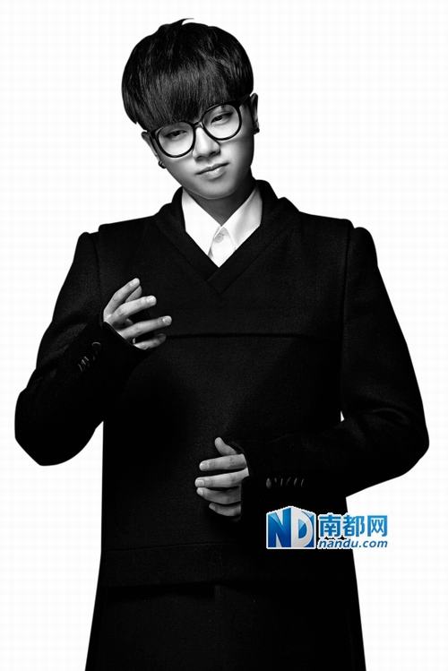 近日“快男”的“花花”華晨宇被爆7門掛科。