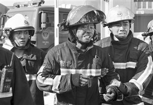  聽聞尹進良、陳偉、尹智慧犧牲，戰(zhàn)友們悲痛不已