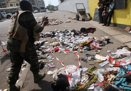 　當地時間2013年1月1日，科特迪瓦阿比讓市舉行慶祝新年的煙火表演時發(fā)生了嚴重的踩踏事故，造成至少