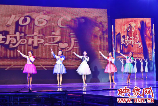 《城市之窗》沙畫與說唱表演 《城市之窗》沙畫與說唱表演