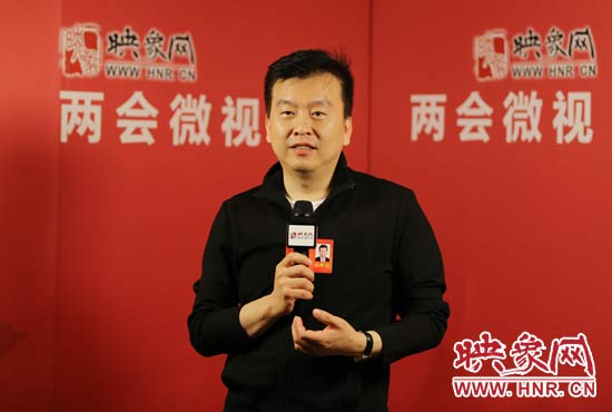 全國人大代表張澤群接受映象網(wǎng)“兩會微視”訪談。