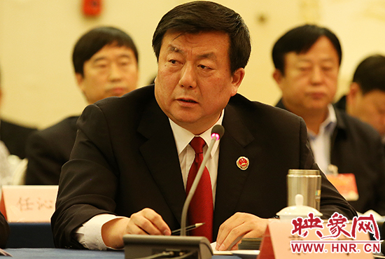 全國(guó)人大代表、河南省人民檢察院檢察長(zhǎng)蔡寧