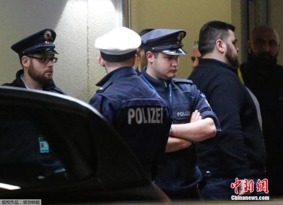 當(dāng)?shù)貢r(shí)間24日，一架空客A320飛機(jī)在法國(guó)南部阿爾卑斯墜機(jī)。