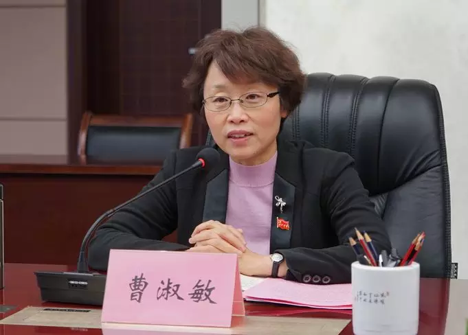 剛剛調(diào)整的這10部級領(lǐng)導(dǎo) 個(gè)個(gè)大有來頭