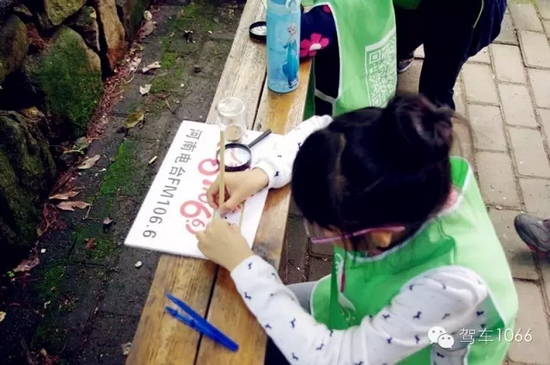 寶貝，爸爸媽媽一直在身后看你認(rèn)真完成任務(wù)！我的女兒棒棒噠！