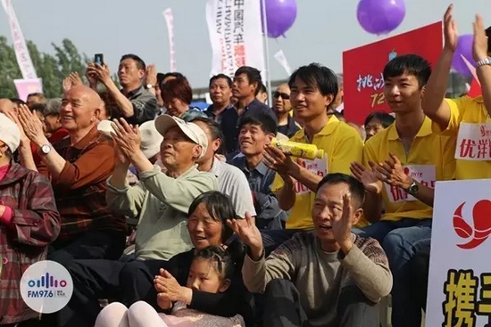 看你們的表情就知道，你們在想，再來一段！