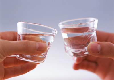 瀘州老窖營(yíng)銷承壓首推低端大單品